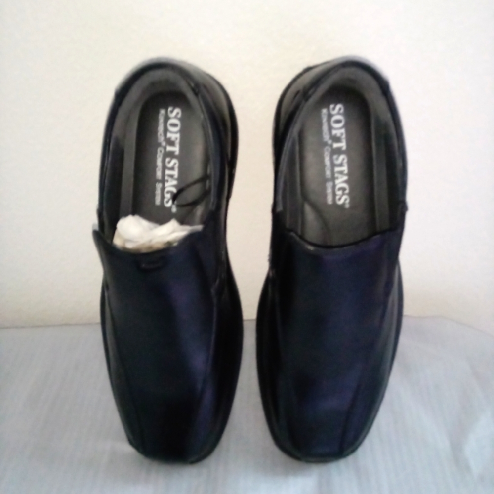 Never-worn Soft Stags Men's Leather shoes